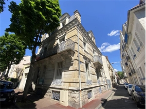 maison à la vente -   03200  VICHY, surface 215 m2 vente maison - UBI471272189